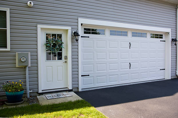 24/7 Emergency Garage Door Panel Replacement experts in Harrisonburg, VA